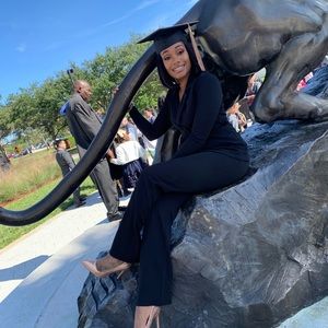 Meet your Posher, Manika